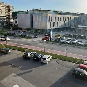 Gasthof Sleep&go Airlines, Pisa